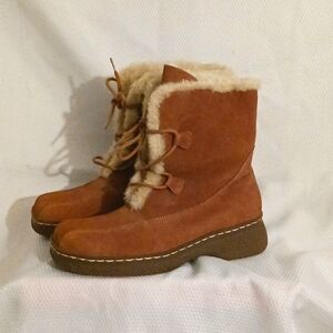 New!!! Bare Traps Whitney boots